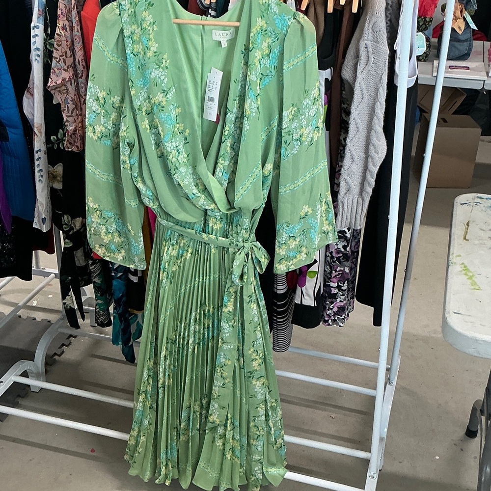 Green Floral Long Sleeve Dress